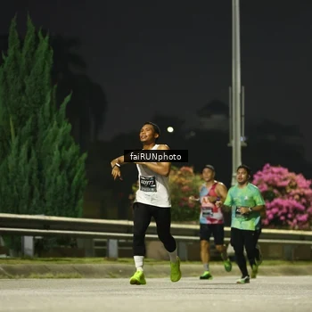 Runner Photo 6640836
