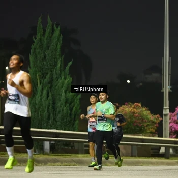 Runner Photo 6640892
