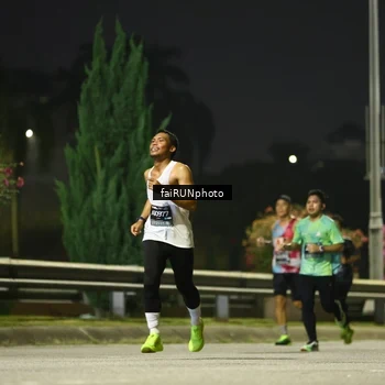 Runner Photo 6640893