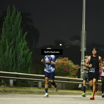 Runner Photo 6640939