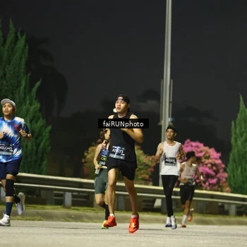 Runner Photo 6640981