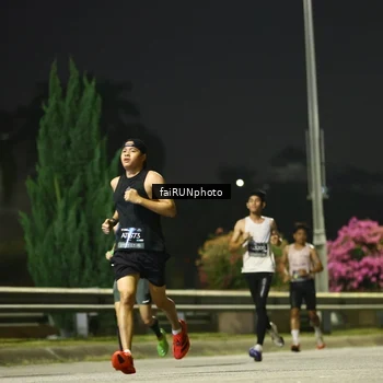 Runner Photo 6641027