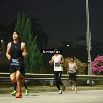 Runner Photo 6641044
