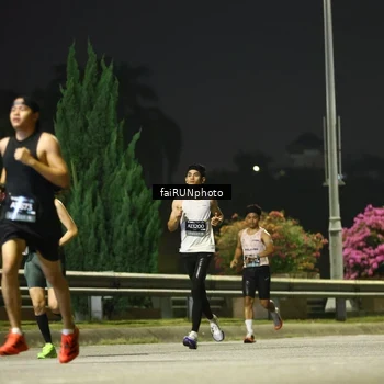 Runner Photo 6641045
