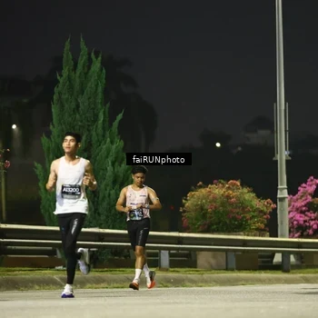 Runner Photo 6641074
