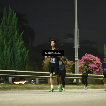 Runner Photo 6641126