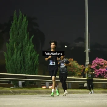 Runner Photo 6641158