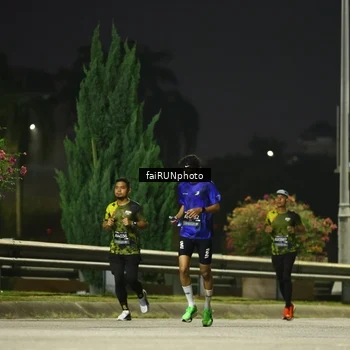 Runner Photo 6641241