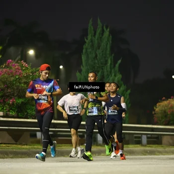 Runner Photo 6641377