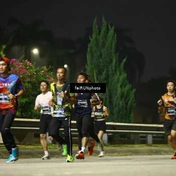 Runner Photo 6641378