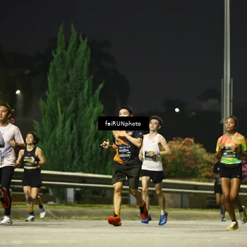 Runner Photo 6641400