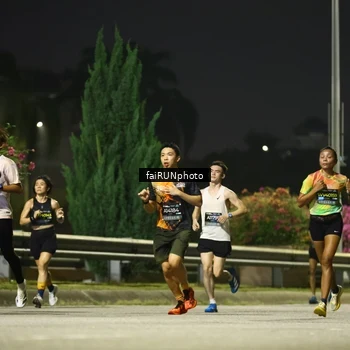 Runner Photo 6641402