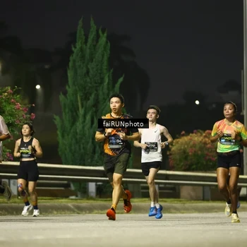 Runner Photo 6641451