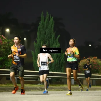 Runner Photo 6641471