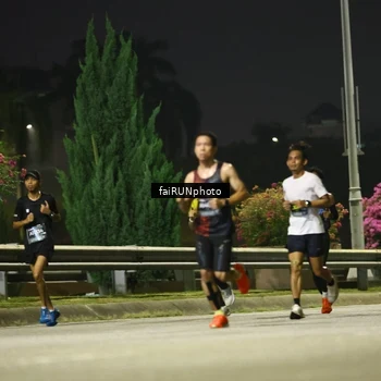Runner Photo 6641533