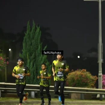 Runner Photo 6641761