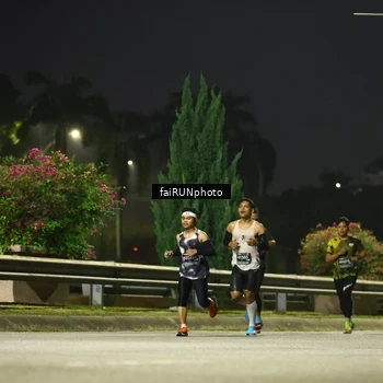 Runner Photo 6642038