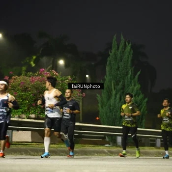 Runner Photo 6642097
