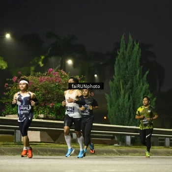 Runner Photo 6642118