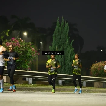 Runner Photo 6642119