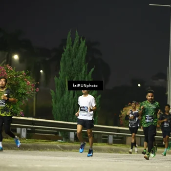 Runner Photo 6642199