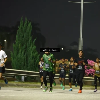 Runner Photo 6642225