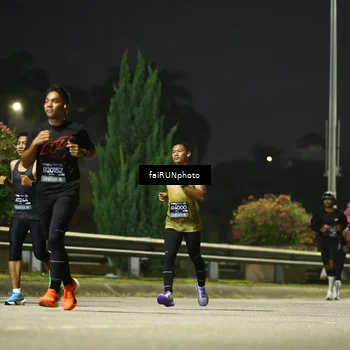 Runner Photo 6642379