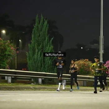 Runner Photo 6642446