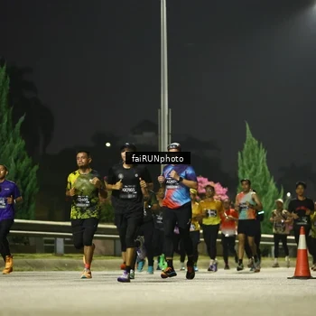Runner Photo 6642651
