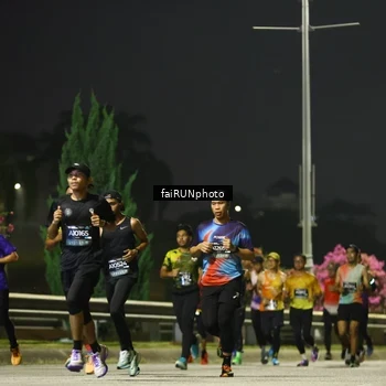 Runner Photo 6642673