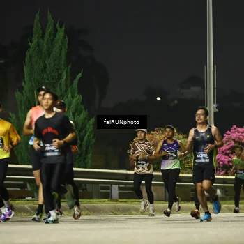 Runner Photo 6642817