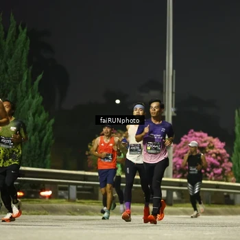 Runner Photo 6642940