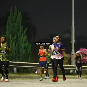 Runner Photo 6642947