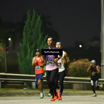 Runner Photo 6643043