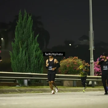 Runner Photo 6643272