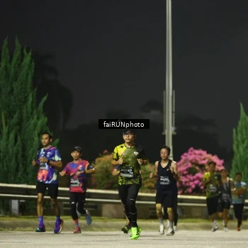 Runner Photo 6643432