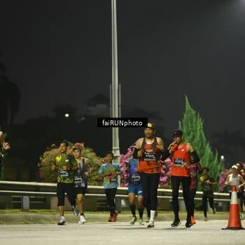 Runner Photo 6643521