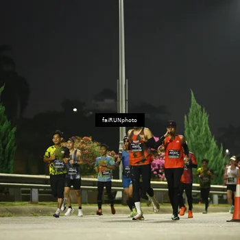 Runner Photo 6643563