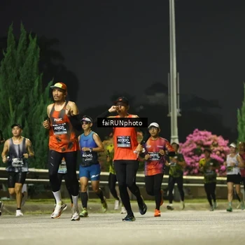 Runner Photo 6643657