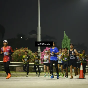 Runner Photo 6643696