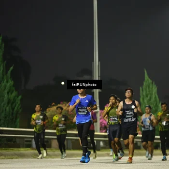 Runner Photo 6643731