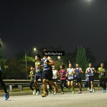 Runner Photo 6643775