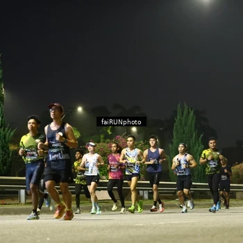 Runner Photo 6643792
