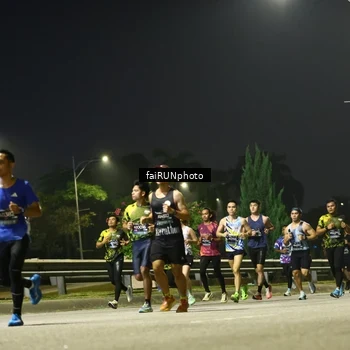 Runner Photo 6643793