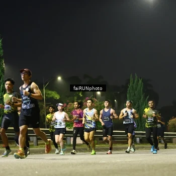 Runner Photo 6643812