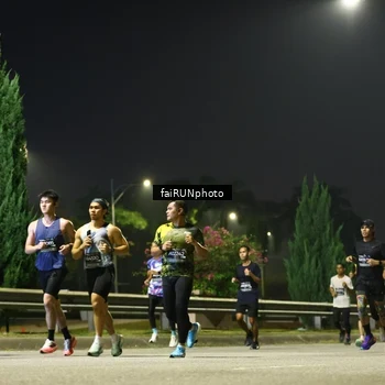 Runner Photo 6643936