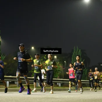 Runner Photo 6644006