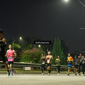 Runner Photo 6644086