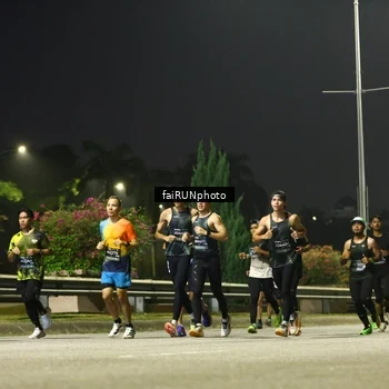 Runner Photo 6644138