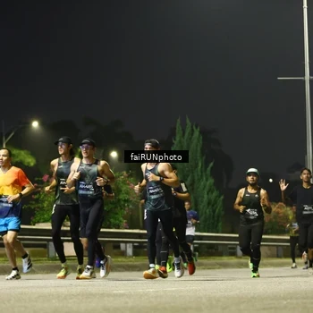 Runner Photo 6644173